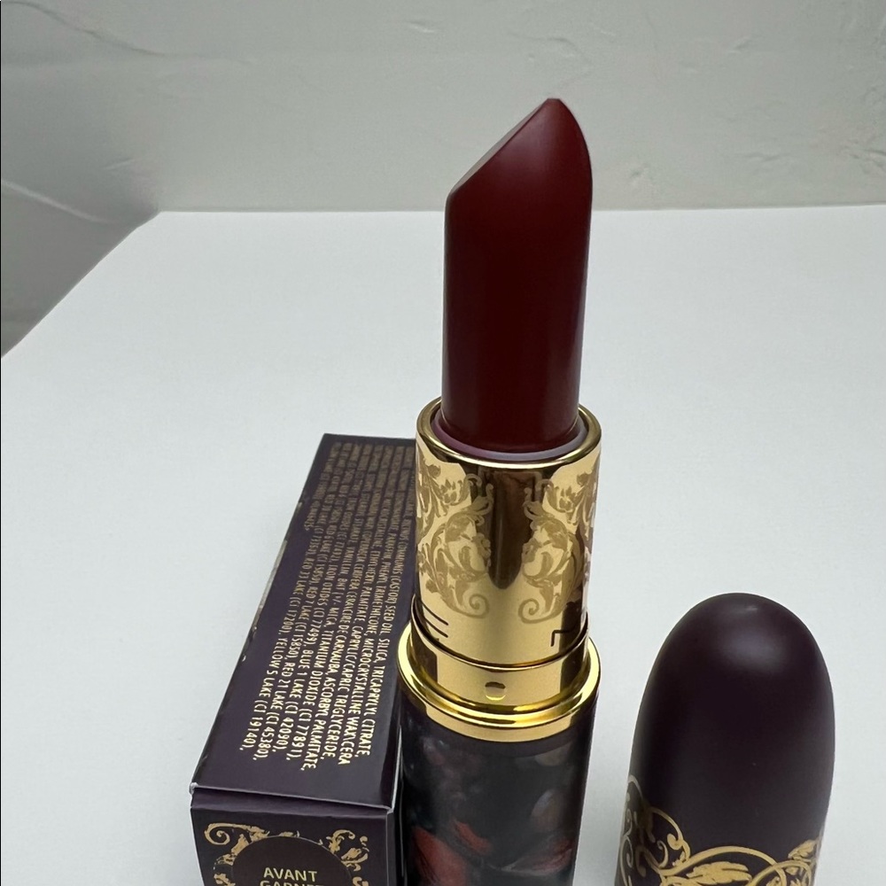MAC Tempting Fate Collection “Avant Garnet” LE - Picture 6 of 9